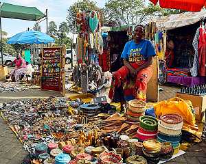 Maasai Market 4