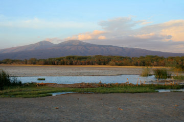 Lake Eyasi photo 1