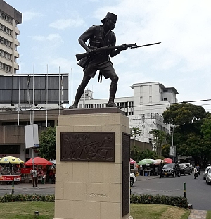 一战士兵纪念碑 4