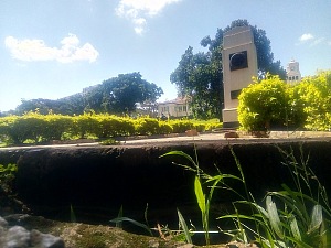 Constitutional Square 5