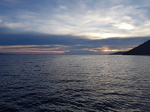 卡里巴湖 4
