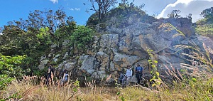 德扎山 4