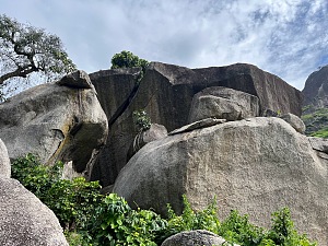祖玛岩 2