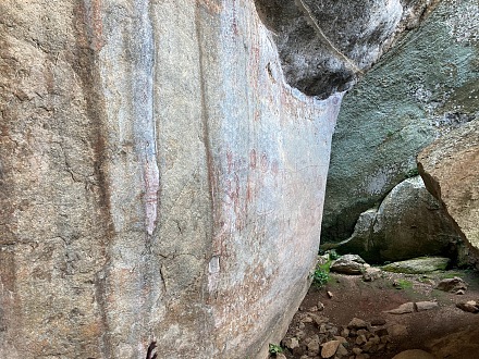 尼耶罗岩画