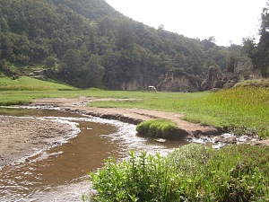 温奇火山湖 3