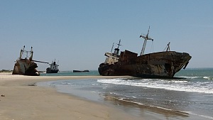 沉船海滩 5