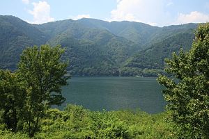 奥库湖 2