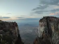 通达瓦拉峡谷