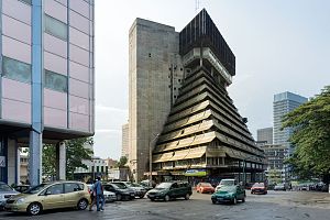金字塔大厦 2