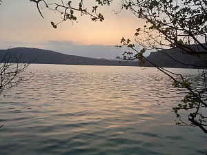 查拉湖 4