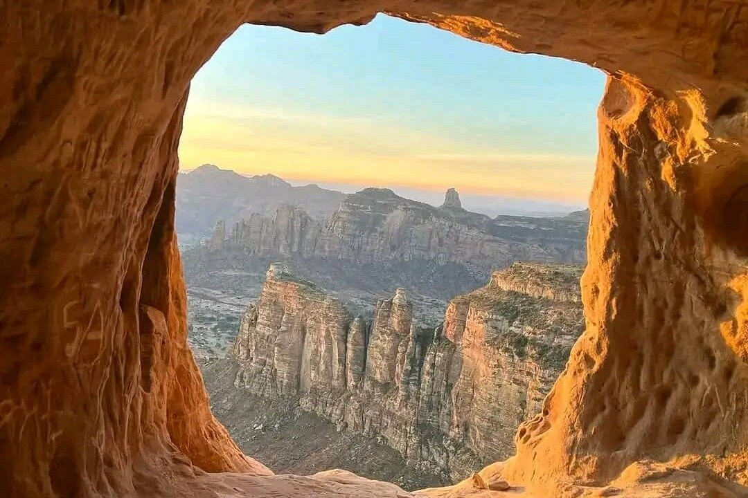FindTourGuide